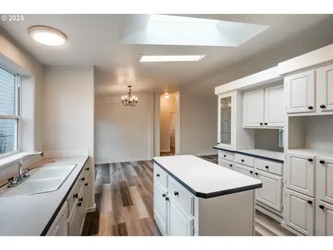 680 Cupids Court Woodburn OR 97071