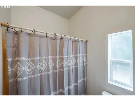 680 Cupids Court Woodburn OR 97071