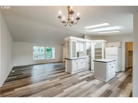 680 Cupids Court Woodburn OR 97071