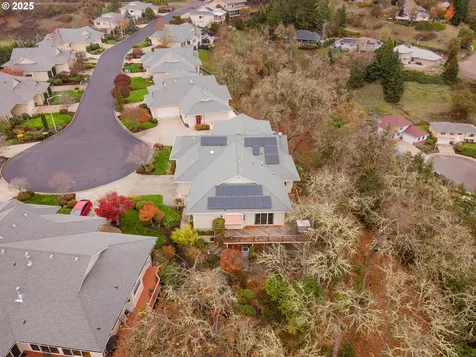 171 NW Rachel Lynn Way Roseburg OR 97471