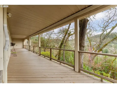 171 NW Rachel Lynn Way Roseburg OR 97471