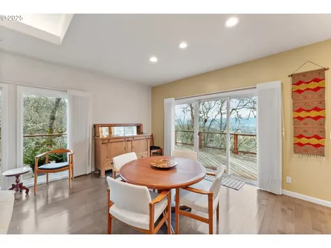 171 NW Rachel Lynn Way Roseburg OR 97471