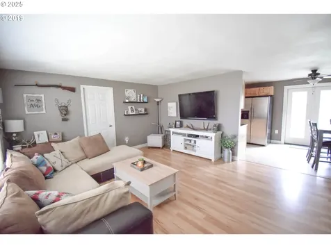 1412 T Avenue La Grande OR 97850