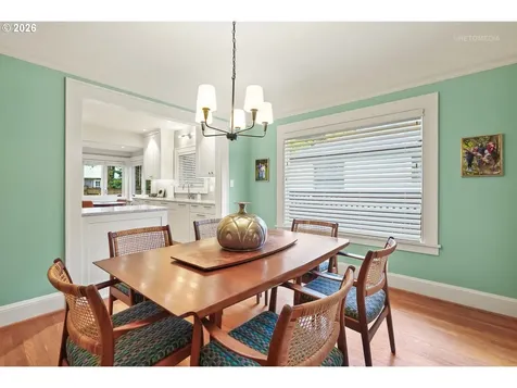 3926 SE Ankeny Street Portland OR 97214