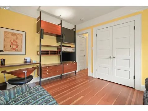 3926 SE Ankeny Street Portland OR 97214