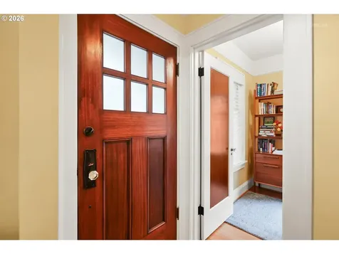 3926 SE Ankeny Street Portland OR 97214