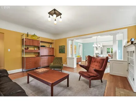 3926 SE Ankeny Street Portland OR 97214