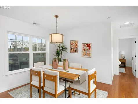 4542 NE 27th Avenue Portland OR 97211