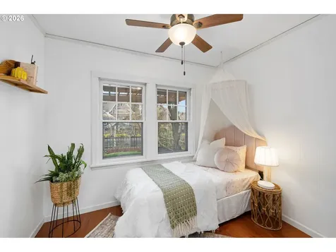 4542 NE 27th Avenue Portland OR 97211