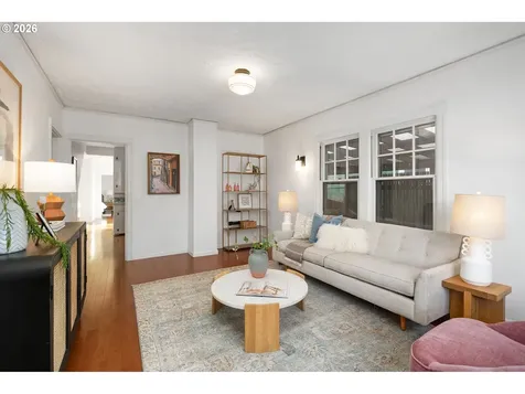 4542 NE 27th Avenue Portland OR 97211
