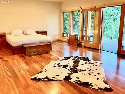 97425 N Bank Rogue River Road Gold Beach OR 97444