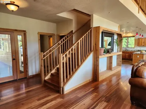 97425 N Bank Rogue River Road Gold Beach OR 97444