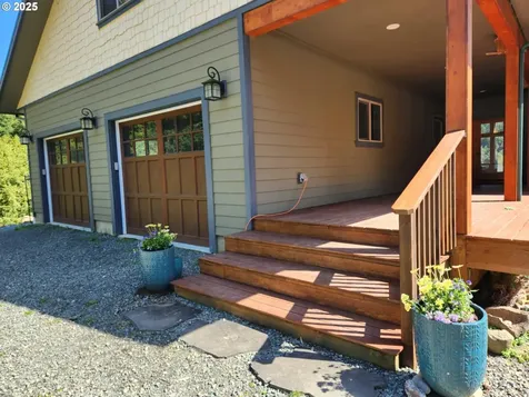97425 N Bank Rogue River Road Gold Beach OR 97444