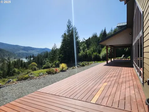 97425 N Bank Rogue River Road Gold Beach OR 97444