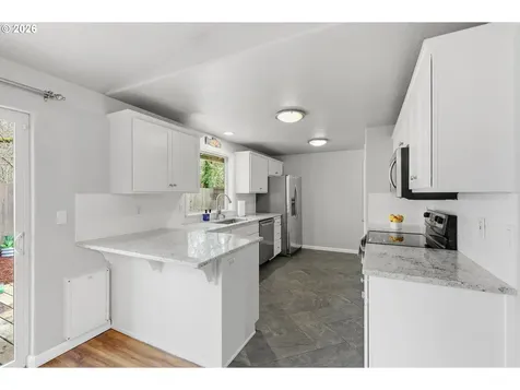 88123 9th Street Veneta OR 97487