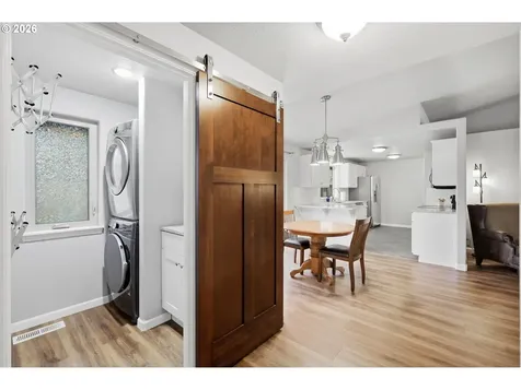 88123 9th Street Veneta OR 97487