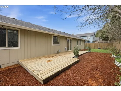 88123 9th Street Veneta OR 97487