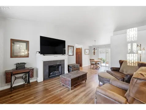 88123 9th Street Veneta OR 97487
