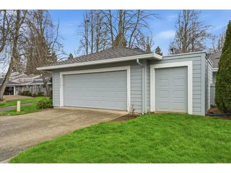32231 SW Boones Bend Road Wilsonville OR 97070