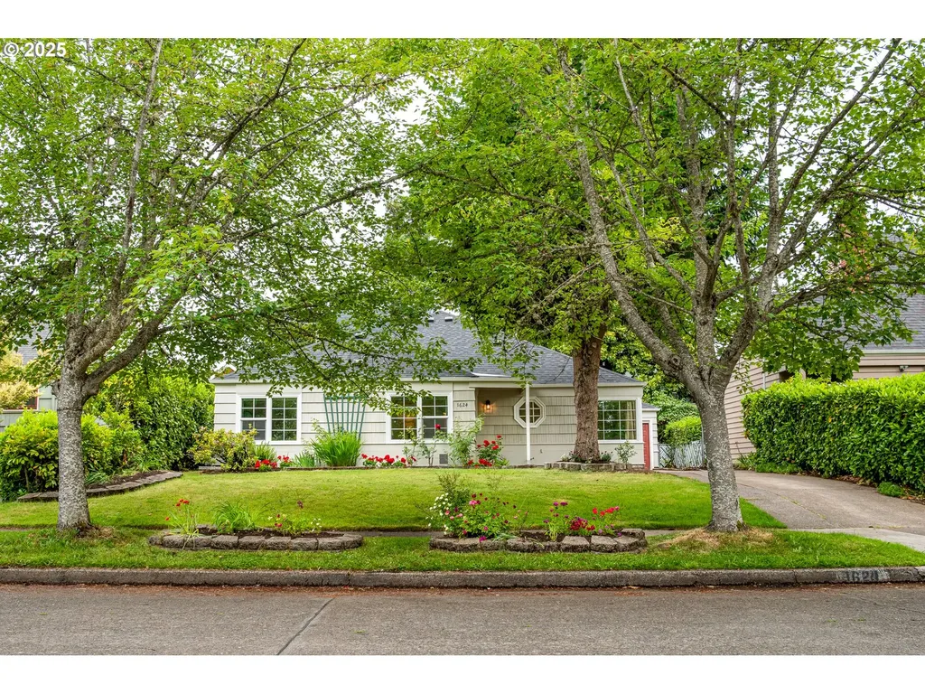 1624 Washington Street Eugene OR 97401