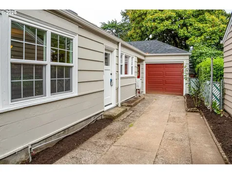 1624 Washington Street Eugene OR 97401