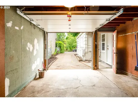 1624 Washington Street Eugene OR 97401