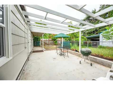 1624 Washington Street Eugene OR 97401