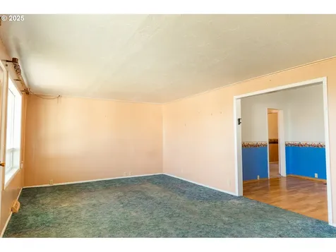218 E D Street Rainier OR 97048