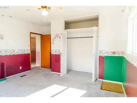 218 E D Street Rainier OR 97048