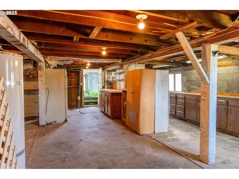 218 E D Street Rainier OR 97048