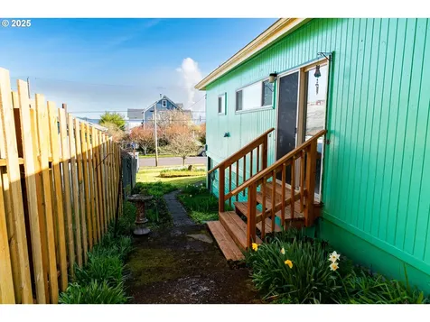 218 E D Street Rainier OR 97048