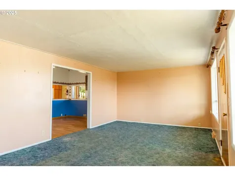 218 E D Street Rainier OR 97048