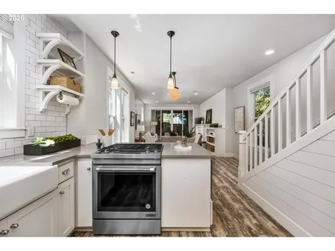 5471 NE 37th Avenue Portland OR 97211
