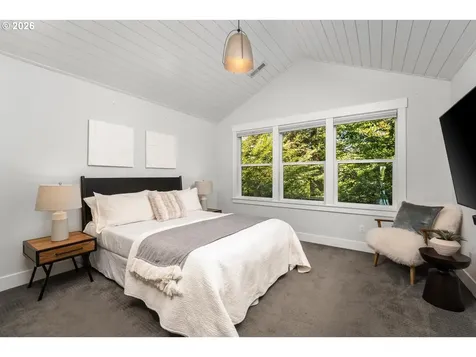 5471 NE 37th Avenue Portland OR 97211