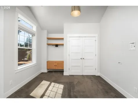 5471 NE 37th Avenue Portland OR 97211