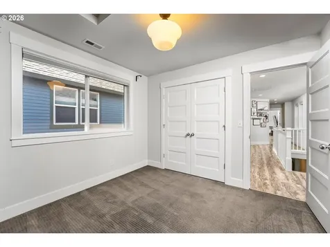 5471 NE 37th Avenue Portland OR 97211