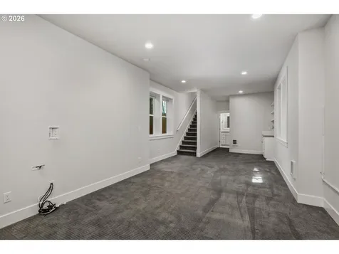 5471 NE 37th Avenue Portland OR 97211