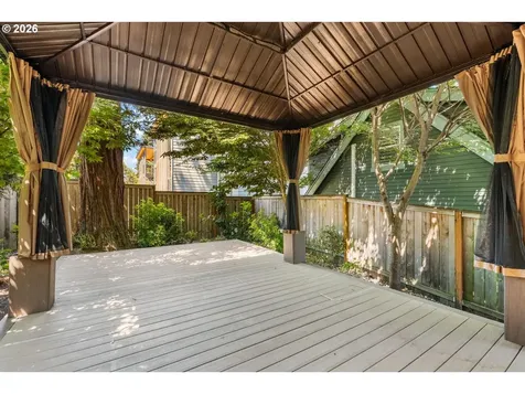 5471 NE 37th Avenue Portland OR 97211