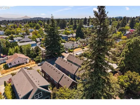 5471 NE 37th Avenue Portland OR 97211