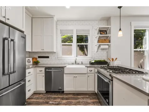 5471 NE 37th Avenue Portland OR 97211