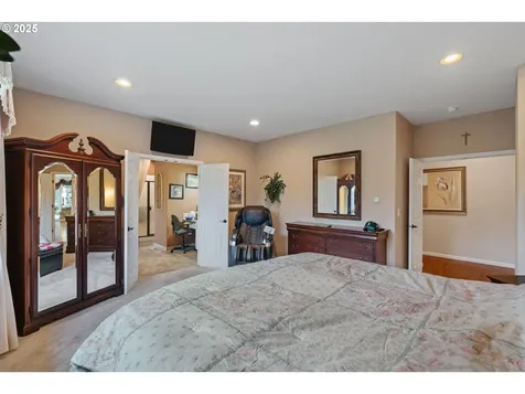 18004 NE 28th Street Vancouver WA 98682