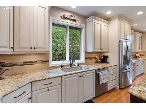 18004 NE 28th Street Vancouver WA 98682
