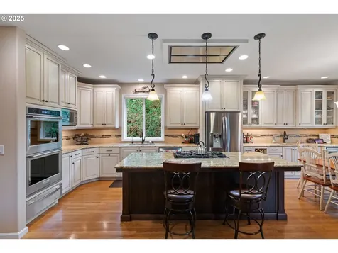 18004 NE 28th Street Vancouver WA 98682