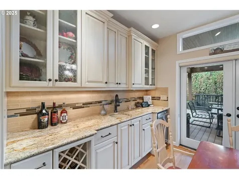 18004 NE 28th Street Vancouver WA 98682
