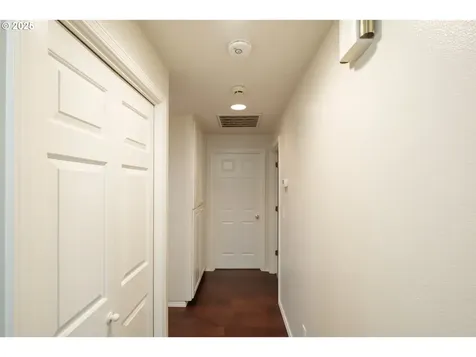 3196 La Costa Loop S Salem OR 97302