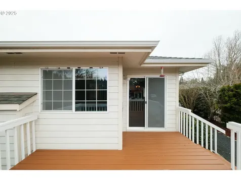3196 La Costa Loop S Salem OR 97302