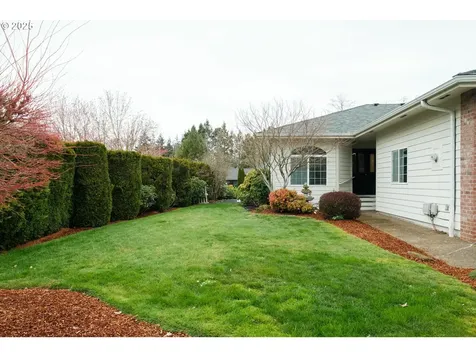 3196 La Costa Loop S Salem OR 97302