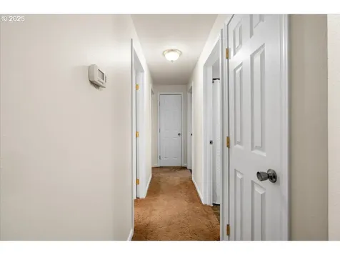 6190 SW Cross Creek Drive Beaverton OR 97078
