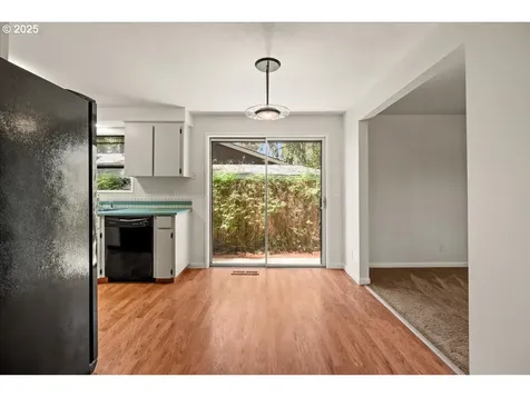 6190 SW Cross Creek Drive Beaverton OR 97078
