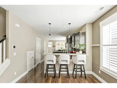 1556 N Holman Street Portland OR 97217